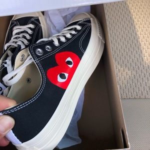 Comme Des Garçons Play Converse